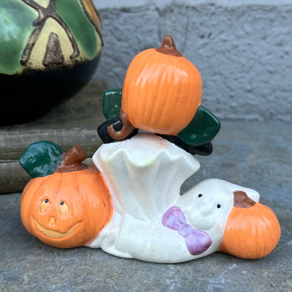 Vintage Halloween Ghost Jack O Lantern Pumpkin Patch Ceramic Figurine Decor